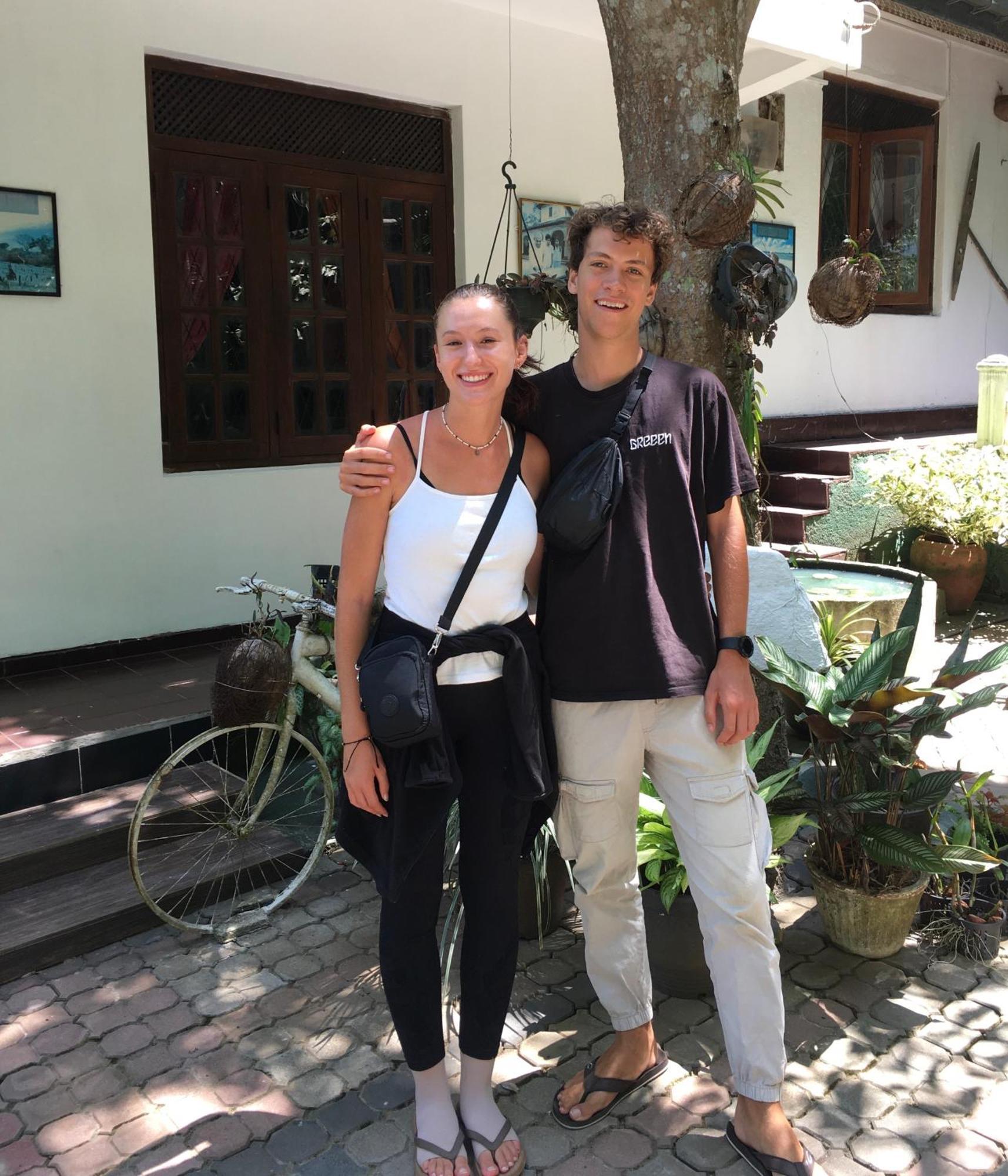 Villa25 Homestay Free Pick Up From The Centre キャンディー エクステリア 写真