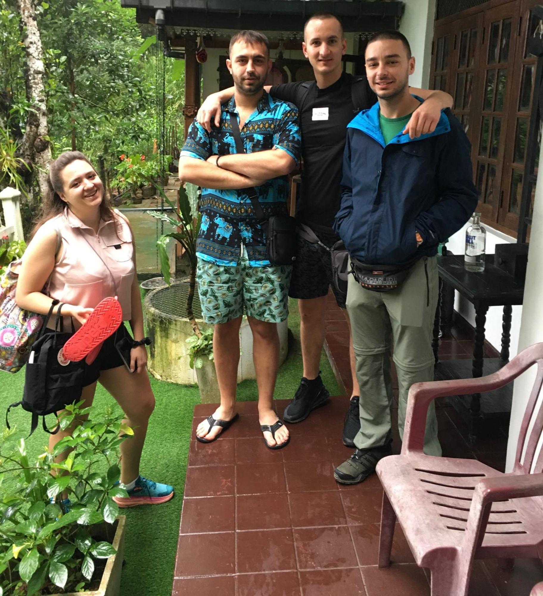 Villa25 Homestay Free Pick Up From The Centre キャンディー エクステリア 写真